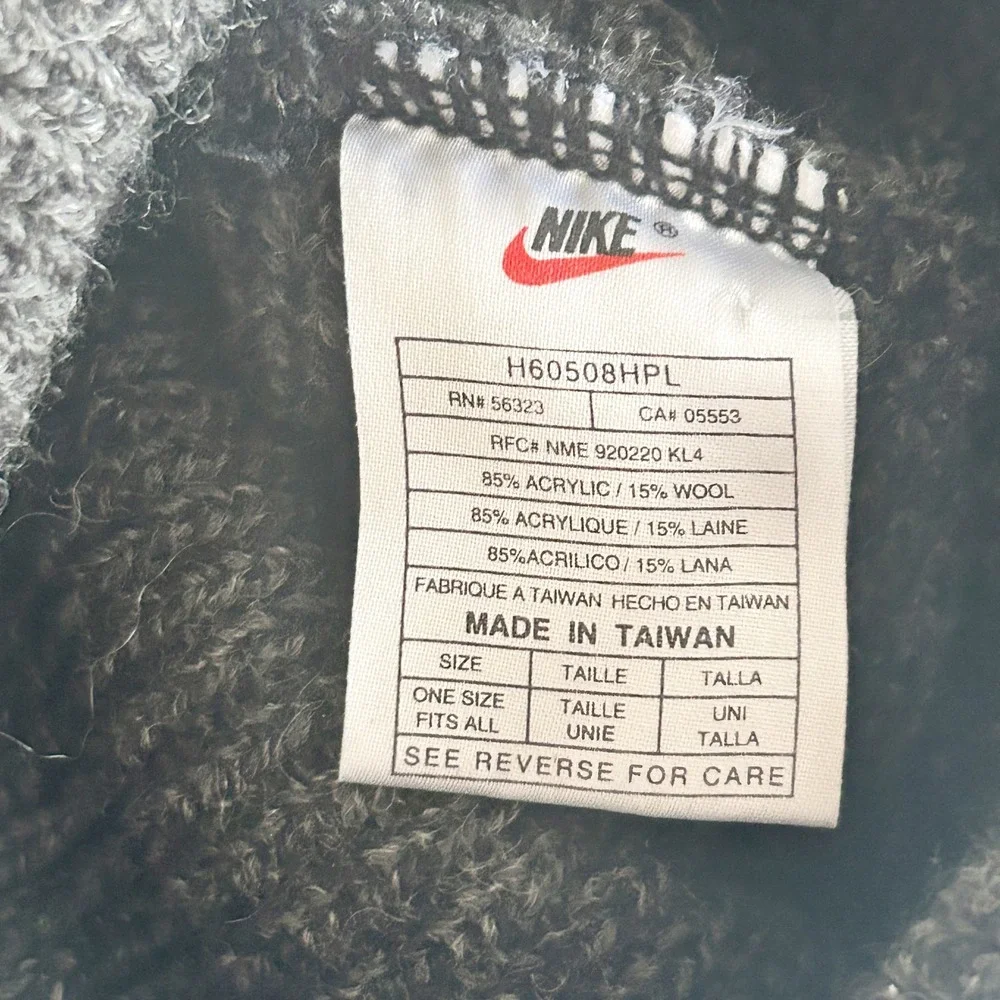 Nike Unisex Vintage 90s Spellout‎ Logo Gray Ribbed Knit Wool Blend Beanie Hat OS